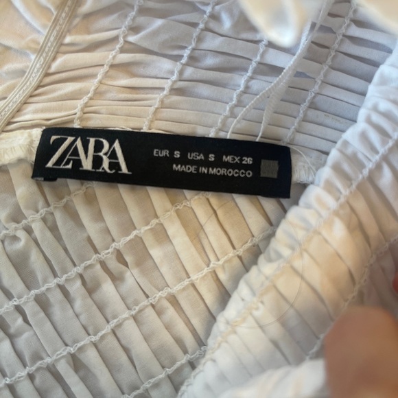 Zara off the shoulder ruffled top - Picture 2 of 2